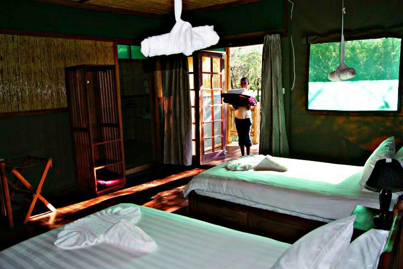Kwalape Safari Lodge Kasane Exterior photo