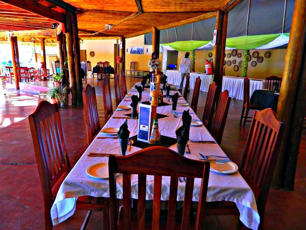 Kwalape Safari Lodge Kasane Exterior photo